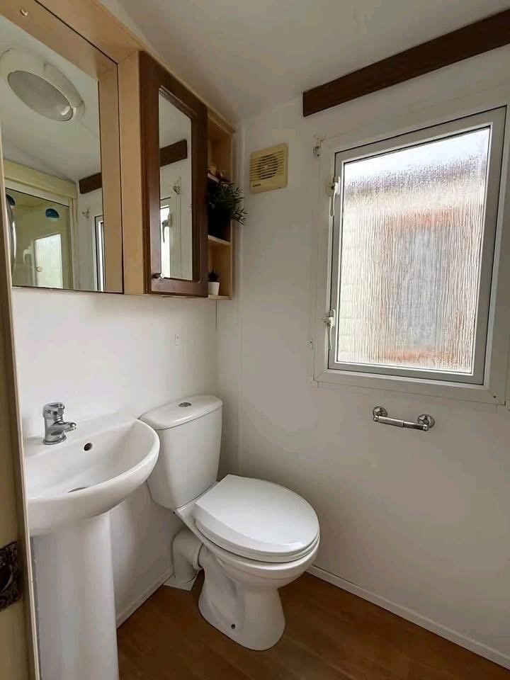 The 4A6 Home