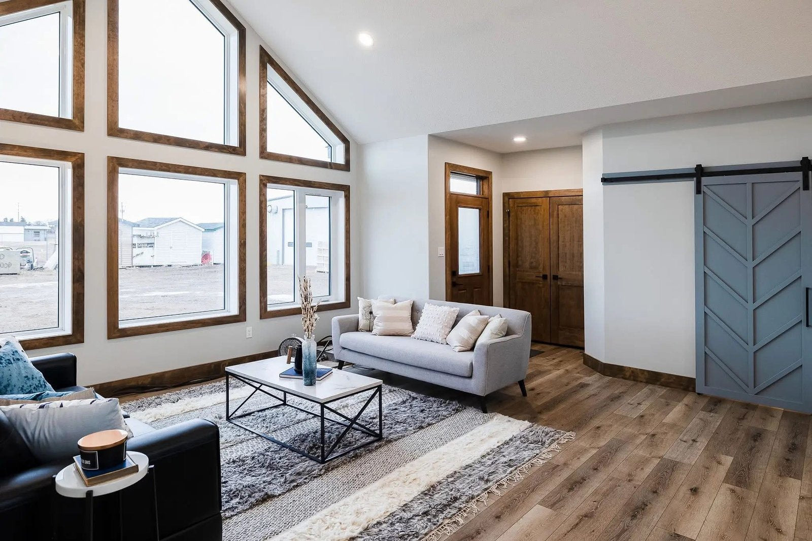The Sapphire home